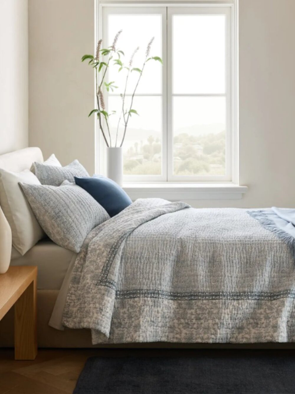 Full/Queen Floral Organic Cotton Block Print Quilt Set in Blue - Retail $180